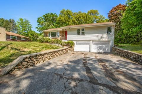 68 Moreland St, Worcester, MA 01609 photo 4
