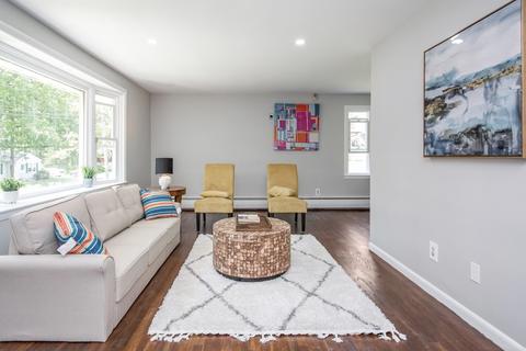 68 Moreland St, Worcester, MA 01609 photo 8