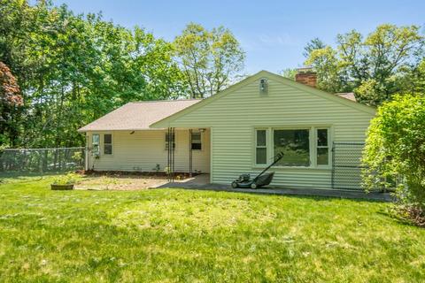 68 Moreland St, Worcester, MA 01609 photo 35