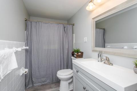 68 Moreland St, Worcester, MA 01609 photo 31
