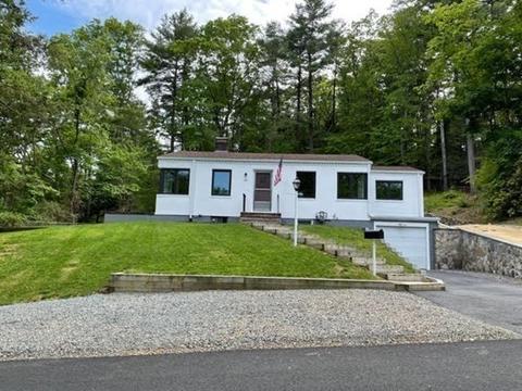 22 Park Ln, Walpole, MA 02032 photo 5
