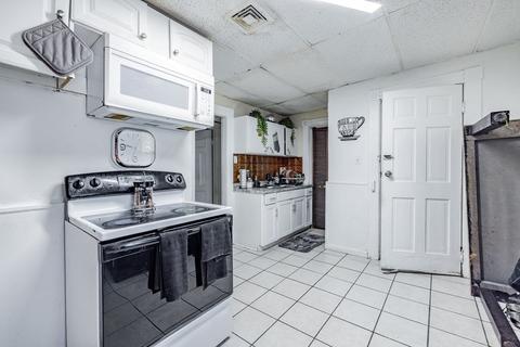 99 Euclid Ave, Springfield, MA 01108 photo 24