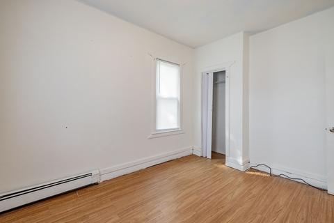 99 Euclid Ave, Springfield, MA 01108 photo 9
