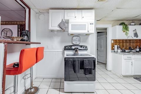 99 Euclid Ave, Springfield, MA 01108 photo 3