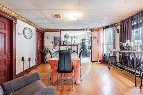 99 Euclid Ave, Springfield, MA 01108 photo 29