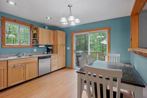 540 Royalston Rd, Phillipston, MA 01331 photo 9