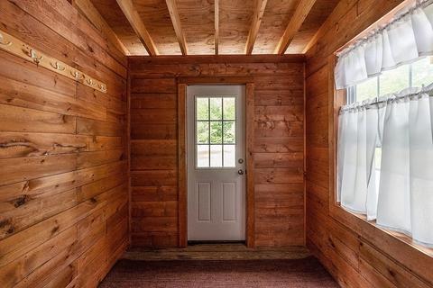 540 Royalston Rd, Phillipston, MA 01331 photo 32