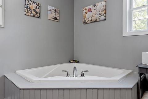 540 Royalston Rd, Phillipston, MA 01331 photo 26
