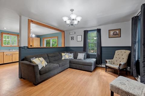 540 Royalston Rd, Phillipston, MA 01331 photo 4