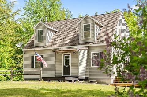 540 Royalston Rd, Phillipston, MA 01331 photo 1