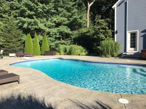 17 Crestview Dr, Mendon, MA 01756 photo 3
