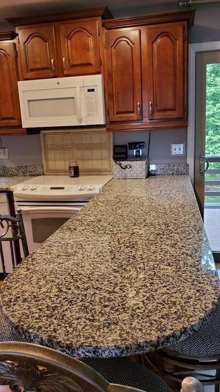 17 Crestview Dr, Mendon, MA 01756 photo 21