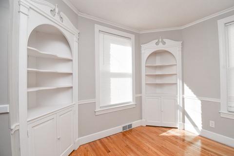 940 Carew St, Springfield, MA 01104 photo 14