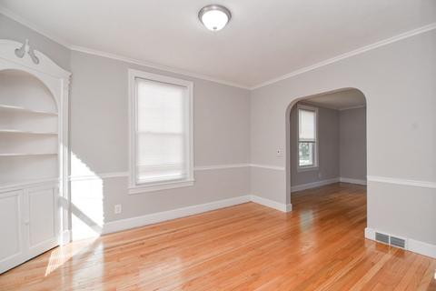 940 Carew St, Springfield, MA 01104 photo 12