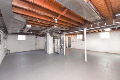 940 Carew St, Springfield, MA 01104 photo 37