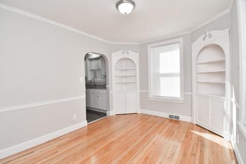 940 Carew St, Springfield, MA 01104 photo 13