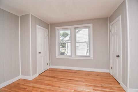940 Carew St, Springfield, MA 01104 photo 27