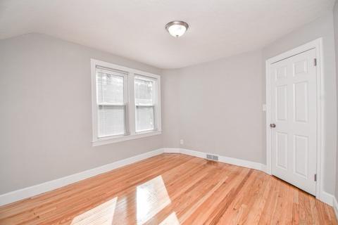 940 Carew St, Springfield, MA 01104 photo 31