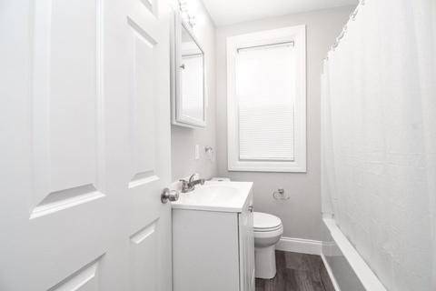 940 Carew St, Springfield, MA 01104 photo 35