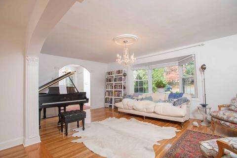 16 Summit Rd, Wellesley, MA 02482 photo 2
