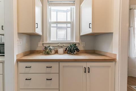 189 Rawson Rd #3, Brookline, MA 02445 photo 7