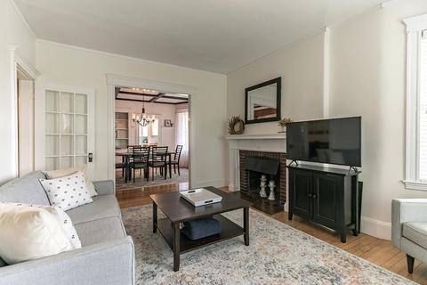 189 Rawson Rd #3, Brookline, MA 02445 photo 11