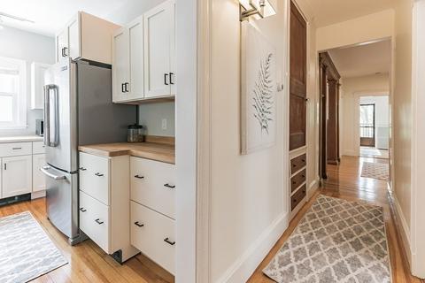 189 Rawson Rd #3, Brookline, MA 02445 photo 6
