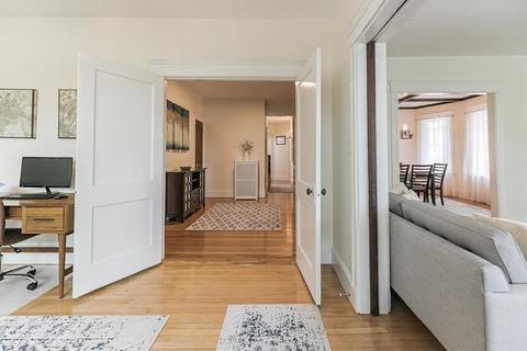 189 Rawson Rd #3, Brookline, MA 02445 photo 17