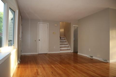 50 Tamarack Dr, Springfield, MA 01129 photo 8