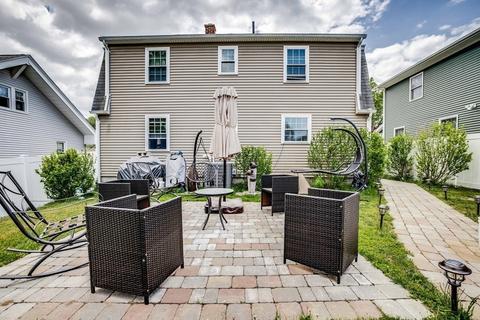 84 Austin St, Chicopee, MA 01013 photo 2