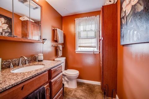 84 Austin St, Chicopee, MA 01013 photo 18
