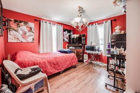 84 Austin St, Chicopee, MA 01013 photo 12