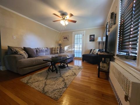 75 Gillette Cir, Springfield, MA 01118 photo 5
