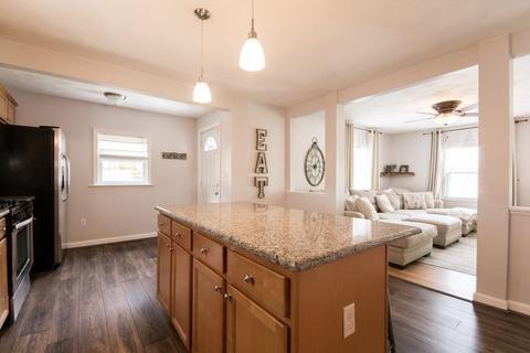191 Lafayette St, Fall River, MA 02723 photo 8
