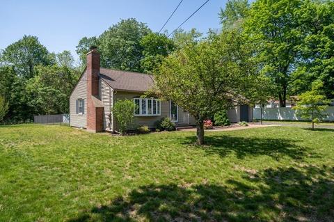 22 Jeffrey Rd, Springfield, MA 01119 photo 6
