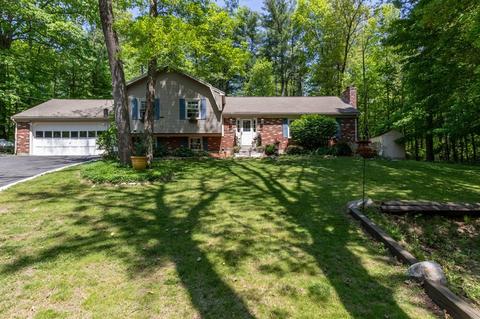 90 Warner Hill Rd, Derry, NH 03038 photo 2