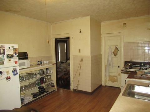 705 Sumner Ave, Springfield, MA 01108 photo 12
