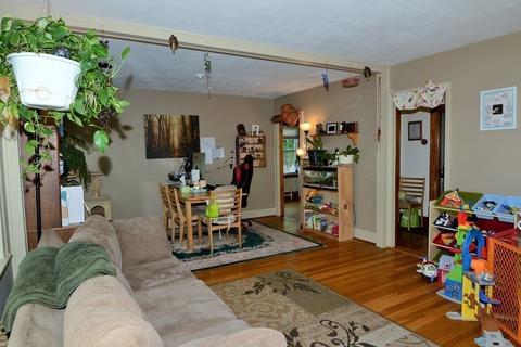 26 Gregg St, Beverly, MA 01915 photo 7