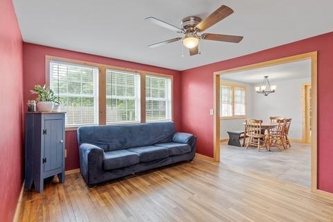 232 West St, Berlin, MA 01503 photo 9