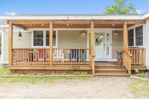 232 West St, Berlin, MA 01503 photo 6