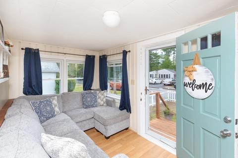 7 9th Ave, Wareham, MA 02571 photo 4