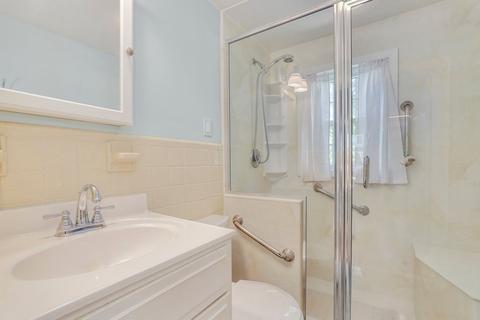 10 Howe St, Hingham, MA 02043 photo 17