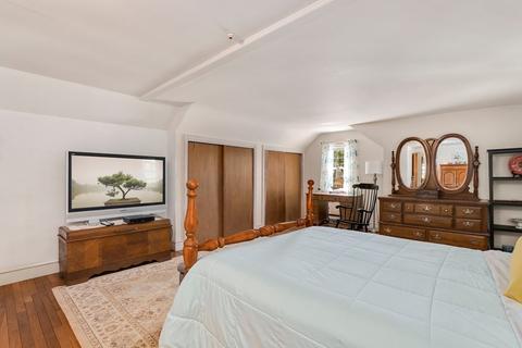 10 Howe St, Hingham, MA 02043 photo 25