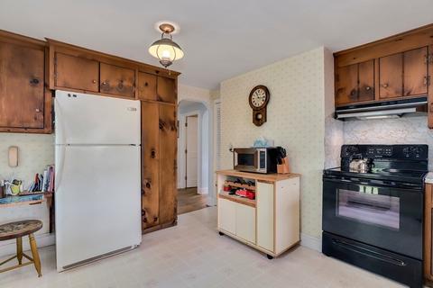 10 Howe St, Hingham, MA 02043 photo 15