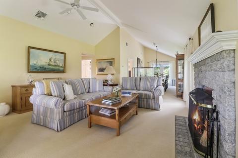94 Pond View Dr, Barnstable, MA 02632 photo 7