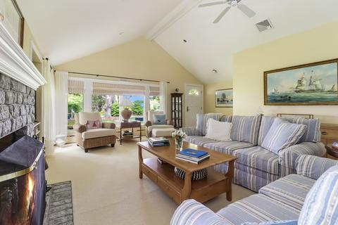 94 Pond View Dr, Barnstable, MA 02632 photo 8
