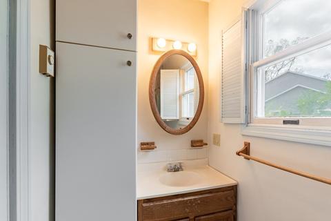 13 Maybury Rd, Maynard, MA 01754 photo 15