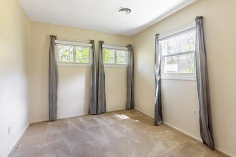13 Maybury Rd, Maynard, MA 01754 photo 10