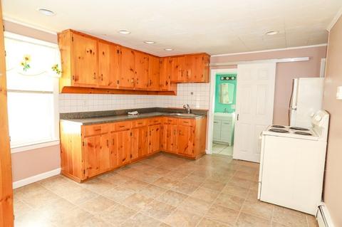 49 Baker St, Gardner, MA 01440 photo 6