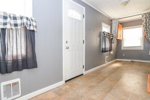 49 Baker St, Gardner, MA 01440 photo 4